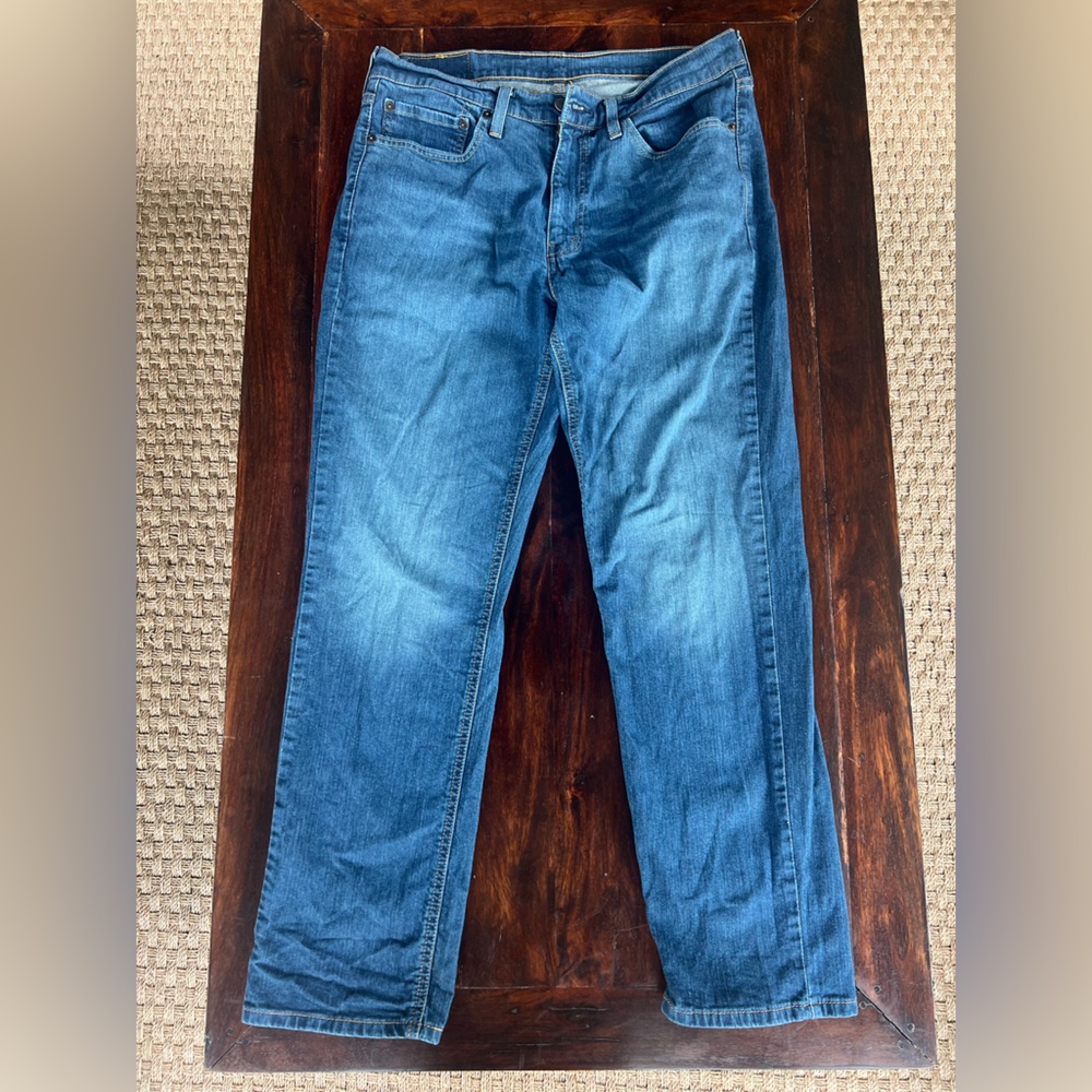 Levi's Men's 541 Straight Jeans in Medium Blue Wash 34 x 30